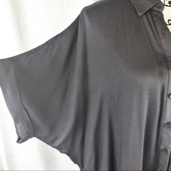 Forever 21 Gray Button Front Blouse S - Picture 2 of 6